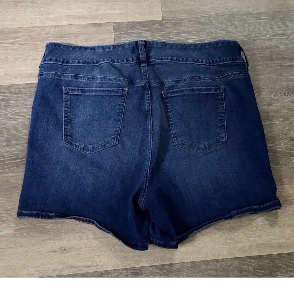 Torrid Denim Shorts Size 20